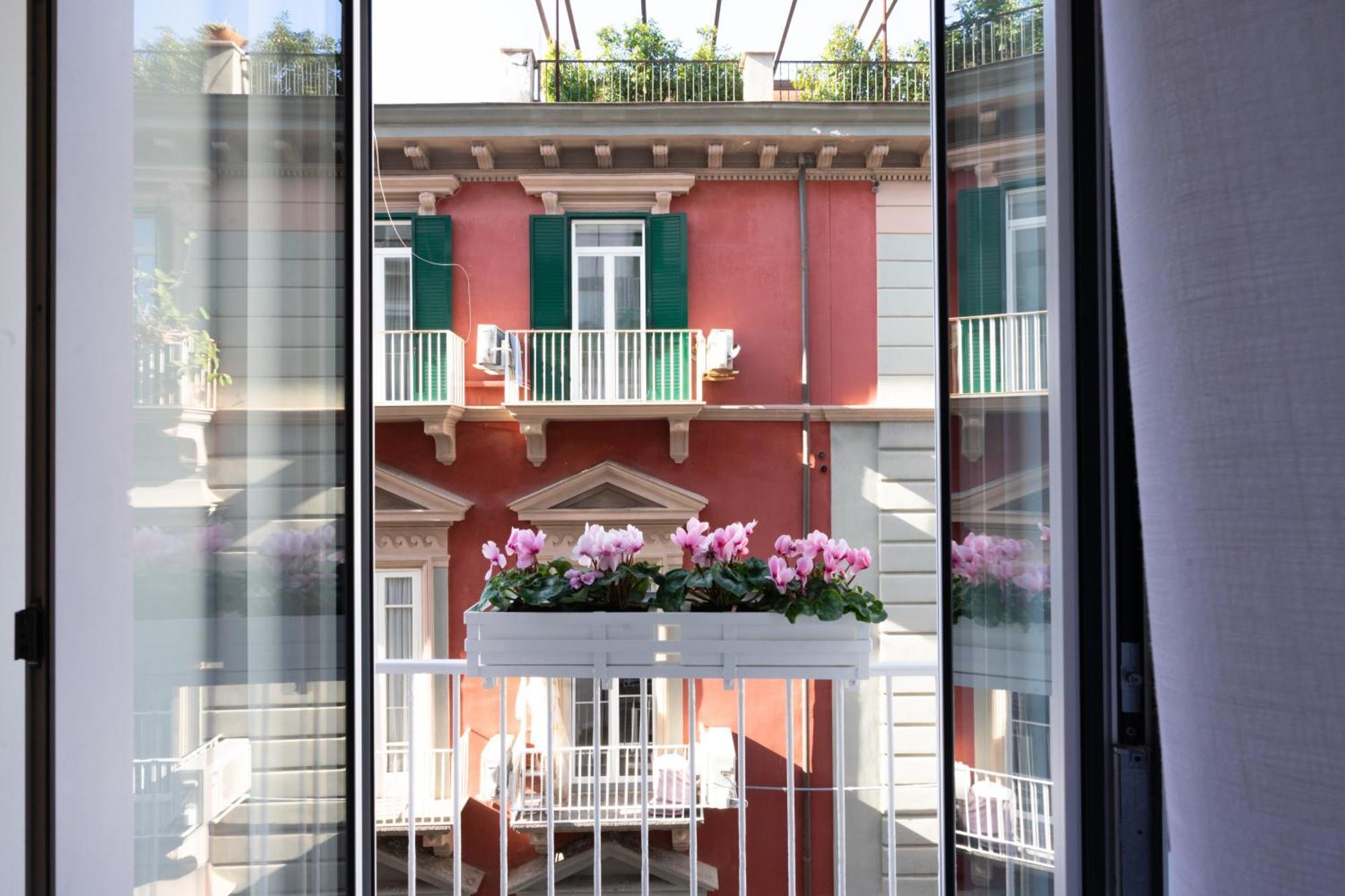 Insogno Naples